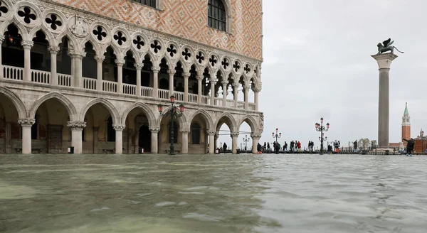 Italia Venezia Sott Acqua Durante Marea Palazzo Ducale — Foto Stock