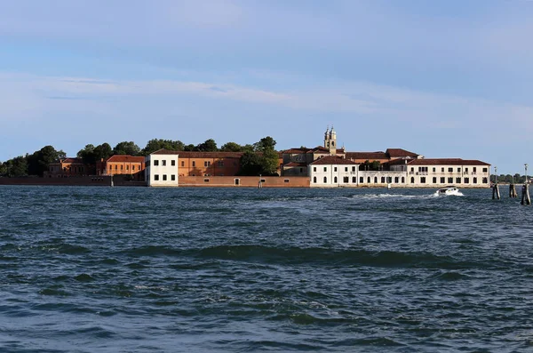 Venedik Venedik Yakınlarındaki Saint Servolo Adası Venedik Gölünde — Stok fotoğraf