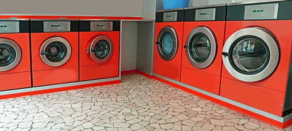 Laverie Automatique Pour Laver Les Chiffons Intérieur Magasin — Photo