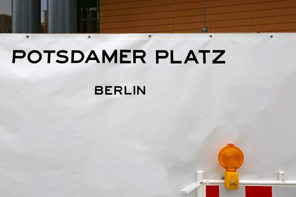 Deska Staveništi Náměstí Východního Berlína Německu Zvaném Potsdamer Platz — Stock fotografie