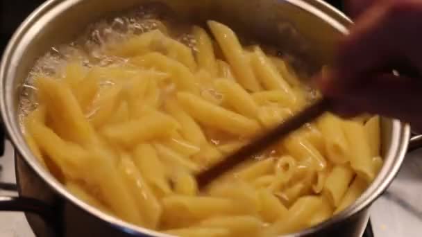 Cooking Italian Pasta Hot Water Boiling Kitchen — Stock Video