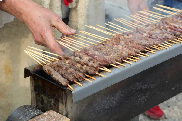 Many Smoked Skewers Called Arrosticini Italian Langage Hand Cook — Stock Photo, Image