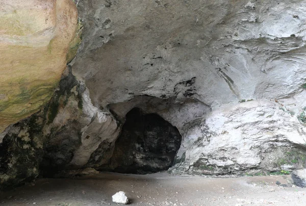 Intérieur Une Ancienne Grande Grotte Dans Roche Utilisée Comme Habitation — Photo