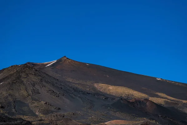 Sicilya Etna Dağı Güney yamaçları