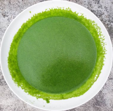 Wolffia globosa. Wolffia globosa veya tatlı su Alga, su yemek, bataklık yosun Tayland yerel besindir.