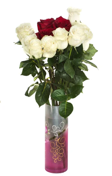 Grande lindo buquê de rosas, vermelho azul flores brancas e verdes em um fundo branco, rosas isolar . — Fotografia de Stock