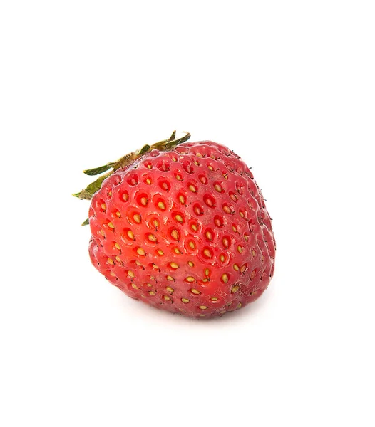 Όμορφη, ώριμη, μεγάλα φωτεινά φράουλα στο απομονωμένο φόντο. Απομονώσετε φράουλα. — Φωτογραφία Αρχείου
