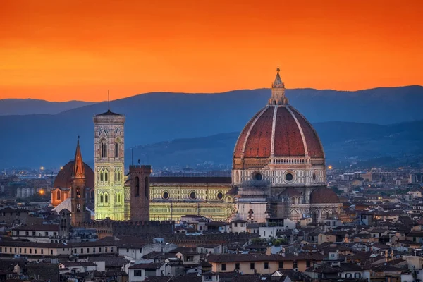Santa Maria del Fiore ve günbatımı