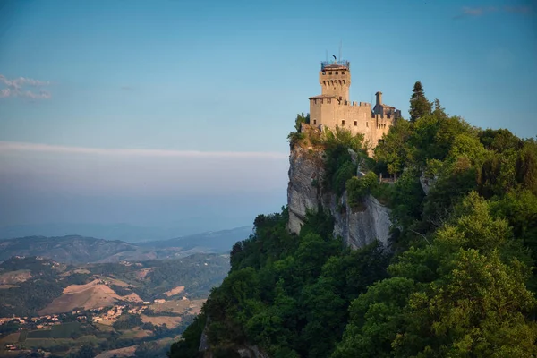 San Marino & zamek — Zdjęcie stockowe