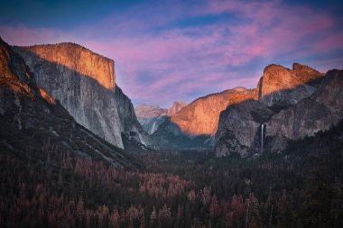Yosemite & Düşüşü