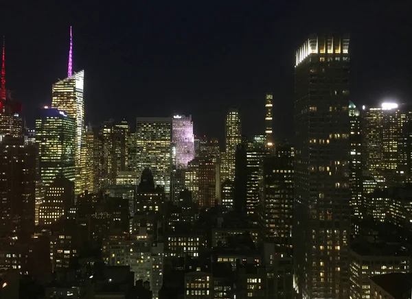 Manhattan skyline noite — Fotografia de Stock
