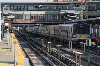  Long Island demiryolu tren durağında kapalı yolcu bırakma ve alma acele saat gidip gün boyunca meşgul istasyonu