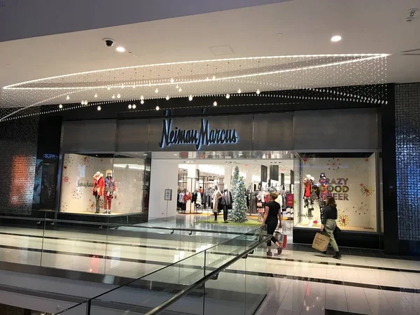 Long Island Circa 2017 Neiman Marcus Grande Magazzino Posizione Dettaglio — Foto Stock