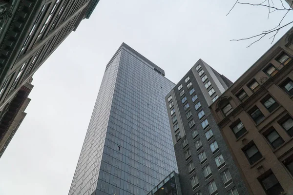 Look Vertical View New York City Style Skyscraper Office Building — Stock Photo, Image