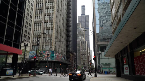 Chicago Usa Circa 2019 Uitzicht Naar Beneden Straat Langs Het — Stockfoto
