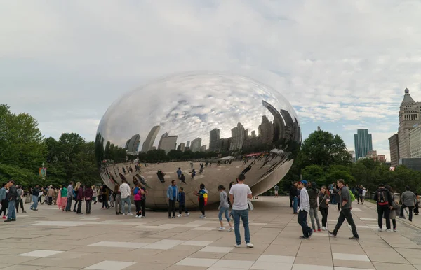 Chicago Estados Unidos Circa 2019 Famosa Escultura Artística Portón Nuboso — Foto de Stock