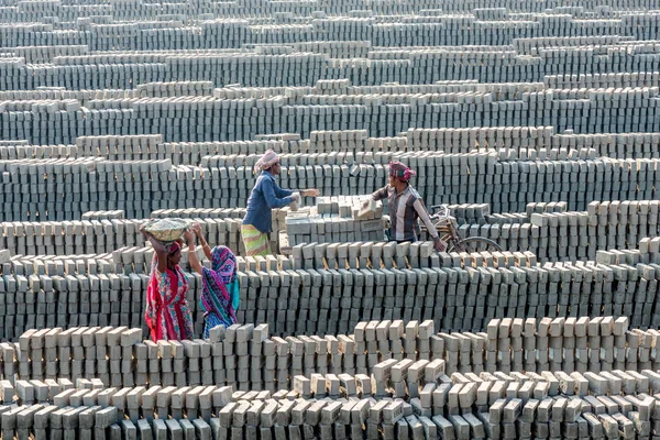 Trabajadores de campo de ladrillo Imagen De Stock