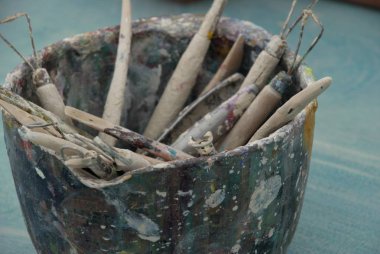 Plastikten el işi yapmak için.