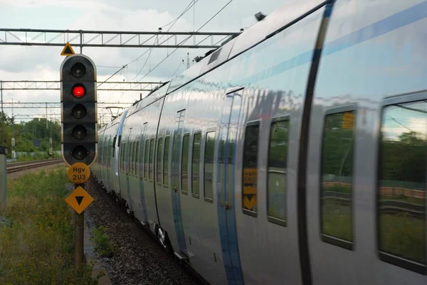 Tren ve demiryolu manzarası