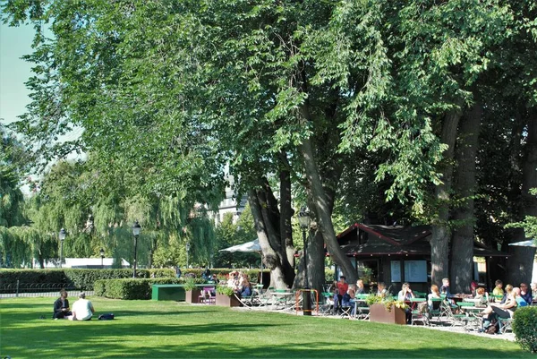 Park Landschap Voor Ontspanning Overdag — Stockfoto