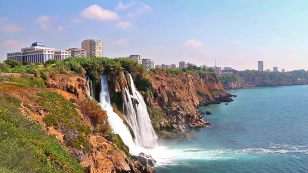 Duden vízesés, Antalya, Törökország — Stock videók