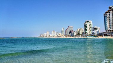 Gökdelenler Tel Aviv beach görünümünü