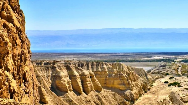 Widok na Kanion w Pustyni Judzkiej — Zdjęcie stockowe
