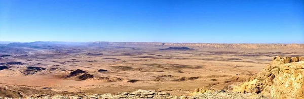 Kanyon Ein Avdat panoramik manzaralı