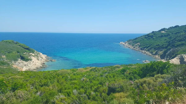 Skiathos Island rüzgarlı yaz gün Haziran ayında Yunanistan, güzel plajı