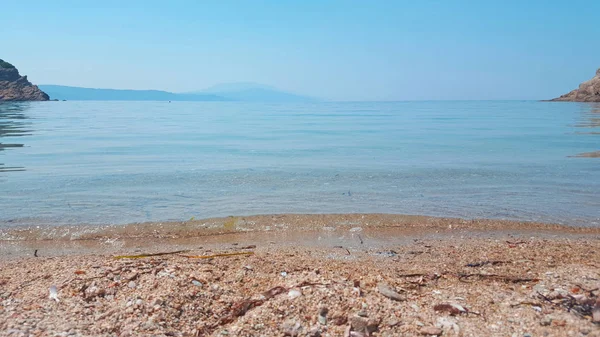 Micros Aselinos plaży na wyspie Skiathos w Grecji, letni dzień — Zdjęcie stockowe