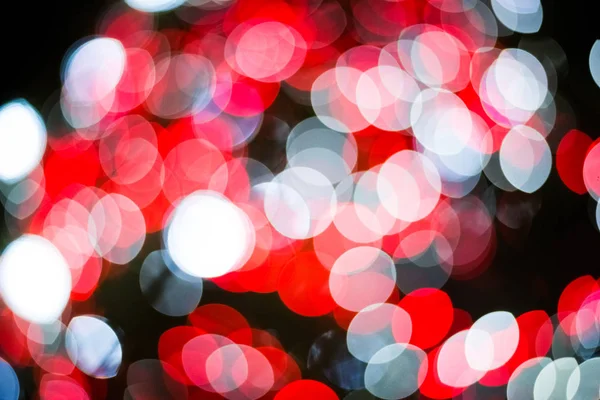 Kırmızı ve beyaz bulanık ışık bokeh arka plan kaplaması için soyut. Yıldönümü ve kutlama kavramı. Yeni yıl ve Noel Tema — Stok fotoğraf