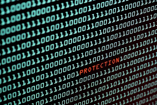 Masaüstü bilgisayar ekranı, seçici odak, güvenlik teknoloji kavramı, internet hacker kavramı koruma metin ve ikili kod kavramı