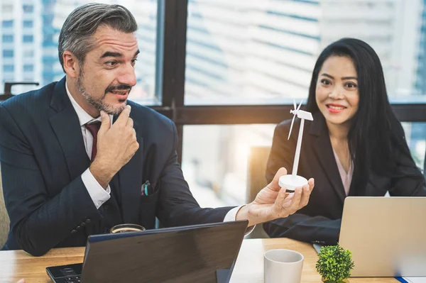 Business people having consultation about wind energy at company — Stock Photo, Image