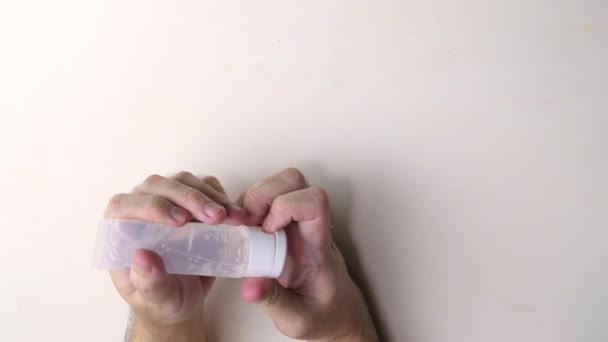 Handen Wassen Met Alcoholgel Voor Het Reinigen Van Coronavirus Covid — Stockvideo