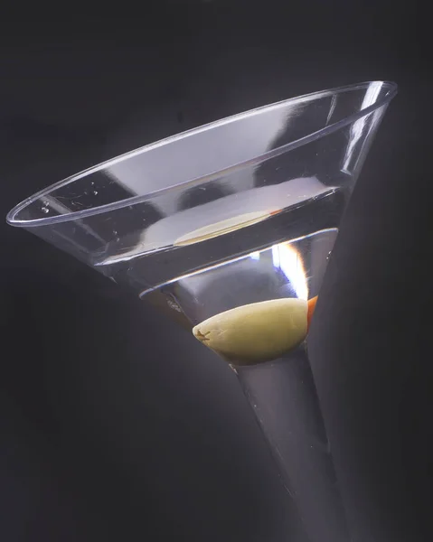 Lezzetli Bir Alkollü Içeceğe Yeşil Şaraplı Votka Martini — Stok fotoğraf