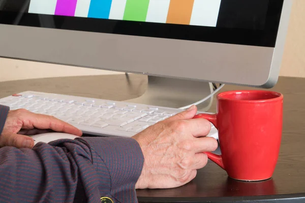 Gör Dig Redo Att Börja Dag Med Kaffe Och Dator — Stockfoto