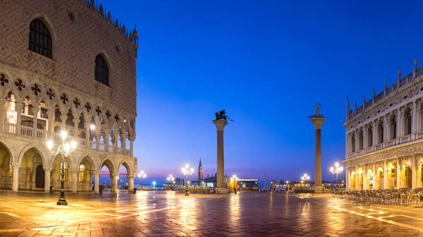 Panoramic cityscape view of Piazza San Marco in Venice — Stock Photo, Image