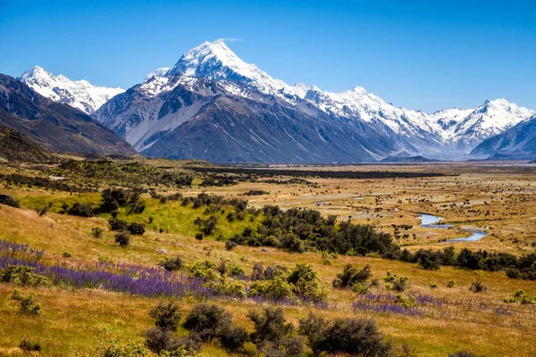 Όμορφο τοπίο θέα της οροσειράς και Mtcook αιχμής, Νέα Ζηλανδία — Φωτογραφία Αρχείου