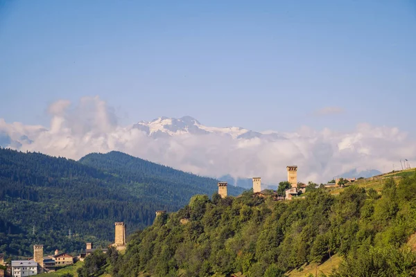 Vue Paysage Des Tours Guet Pierre Des Montagnes Dans Village — Photo