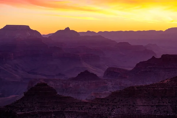 Zobacz krajobraz kolorowe sunrise Grand Canyon — Zdjęcie stockowe