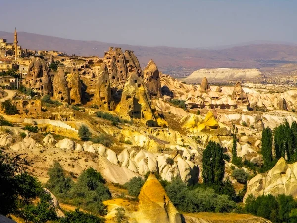 Vista panorámica de las formaciones de arena de Capadocia, Turquía — Foto de Stock