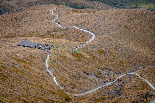 Tongariro National Park New Zealand December 2016 People Trekking Alpine — Stock Photo, Image