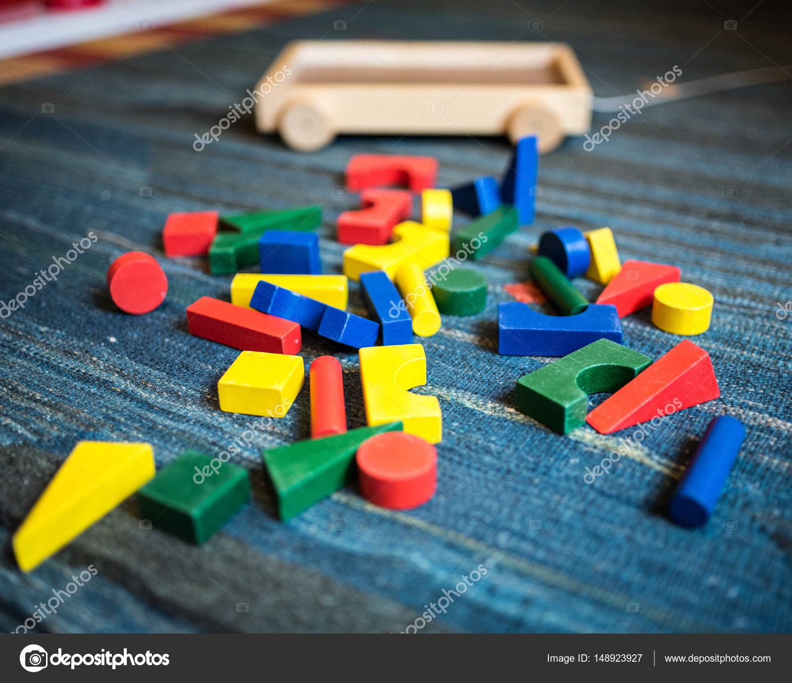 didactic toys