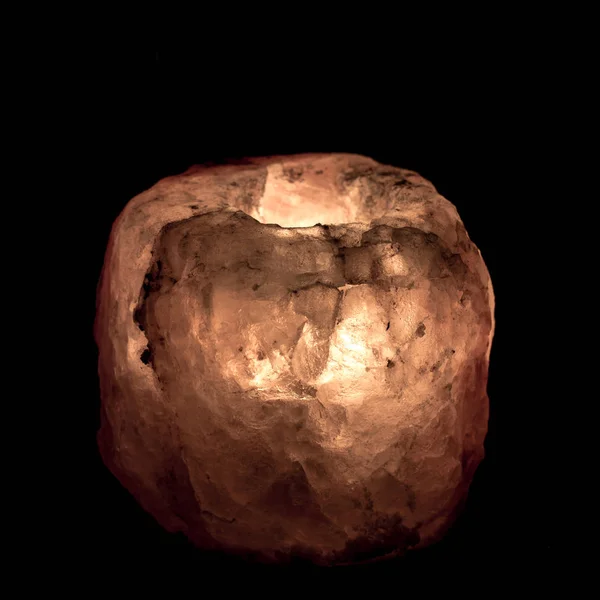 Salt lamp made with pink Himalayan salt