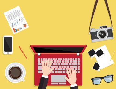 Bir dizüstü bilgisayar arka plan kullanarak iş adamı