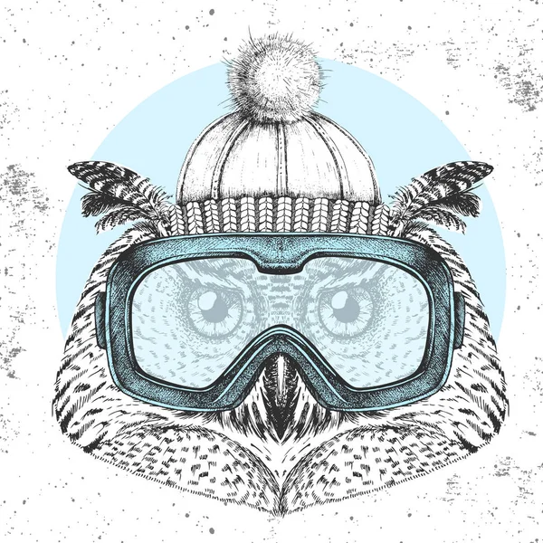 Kış şapkalı ve snowboard gözlüklü hippi baykuş. Baykuşun el çizimi Ağzı — Stok Vektör