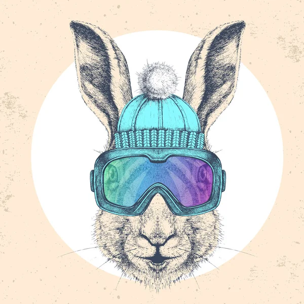 Hipster animal conejo en sombrero de invierno y gafas de snowboard. Dibujo a mano Bozal de liebre — Vector de stock