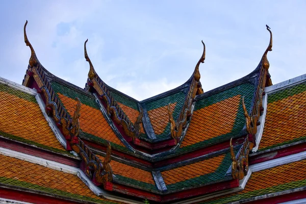 Hermoso techo del templo — Foto de Stock