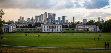 2016 İngiltere Londra Greenwich görünümüne Londra ve Canary wharf. Gerçekten endüstriyel panorama