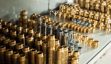 Ekipman krom ve pirinç vanalar sıhhi tesisat dirsek tees